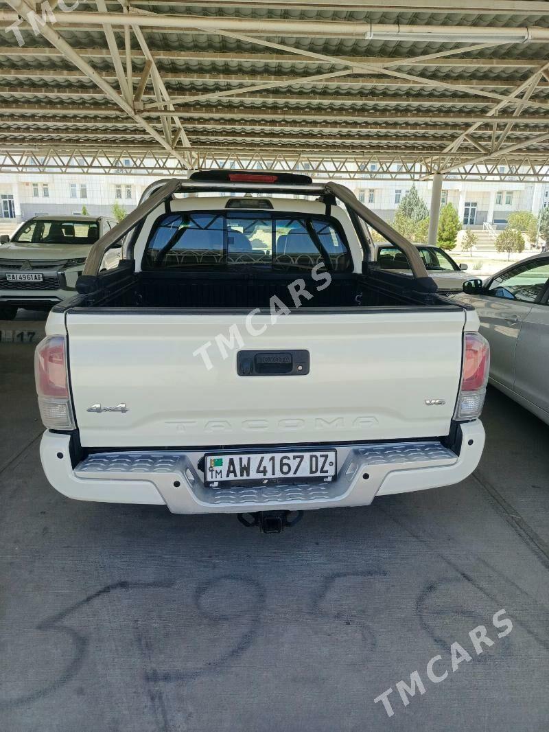 Toyota Tacoma 2018 - 400 000 TMT - Türkmenbaşy etr. - img 2