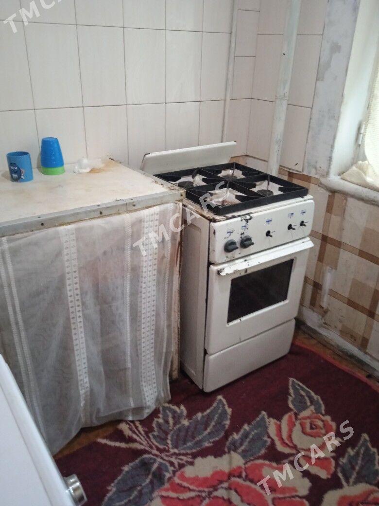 Аренда квартира в мкр учпункт - Туркменабат - img 4