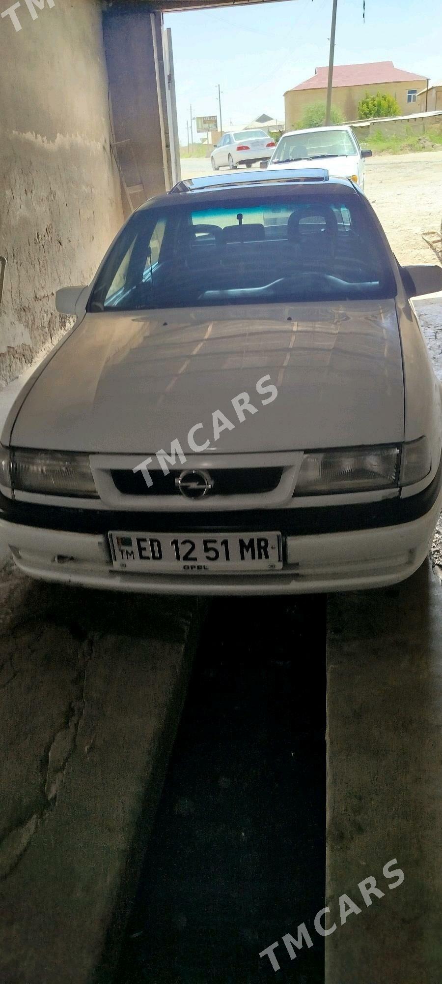 Opel Vectra 1993 - 34 000 TMT - Мары - img 2