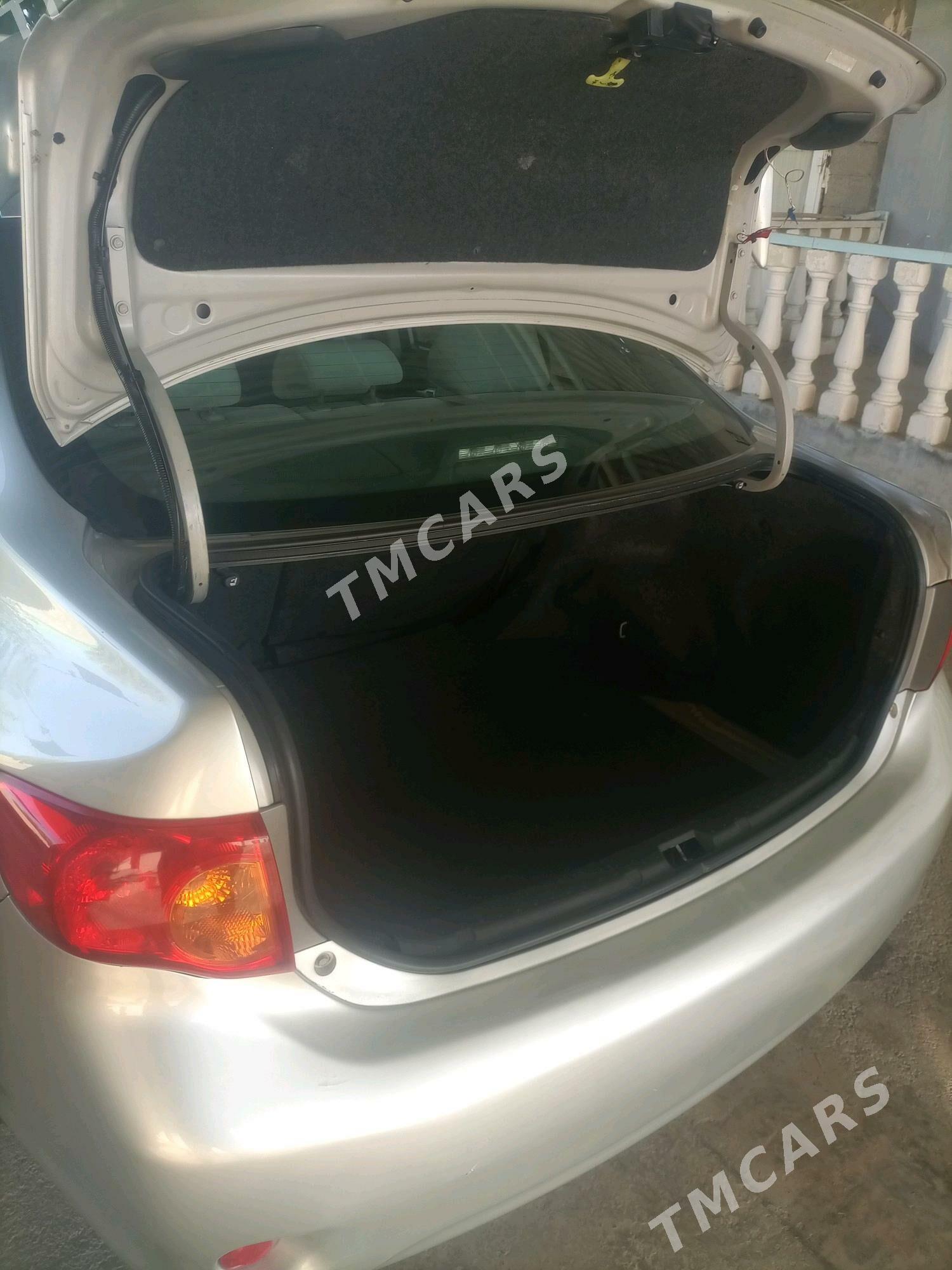 Toyota Corolla 2010 - 147 000 TMT - Ашхабад - img 9