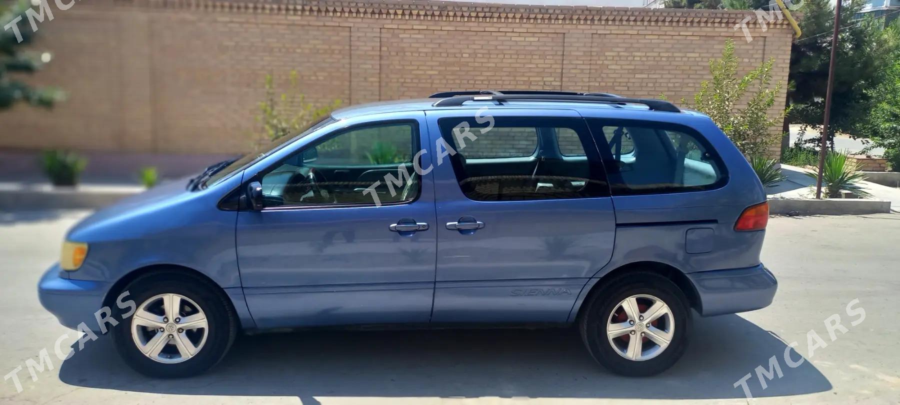 Toyota Sienna 2000 - 135 000 TMT - Туркменабат - img 3
