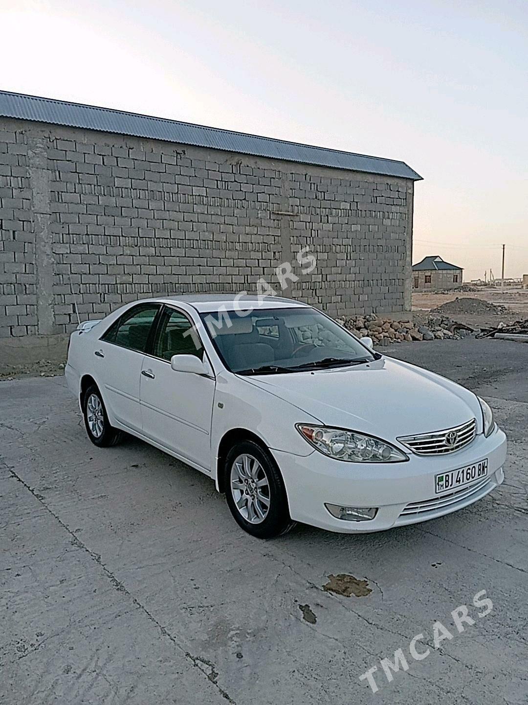 Toyota Camry 2002 - 135 000 TMT - Gyzylarbat - img 2
