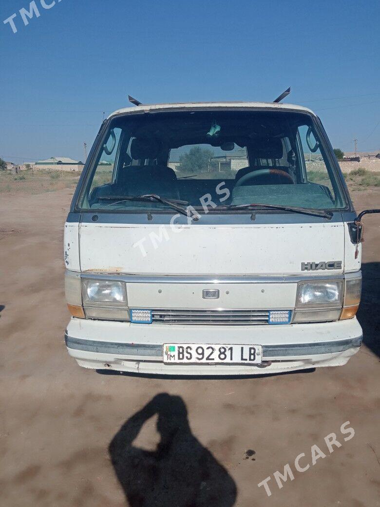 Toyota Hiace 1989 - 30 000 TMT - Kerki - img 2