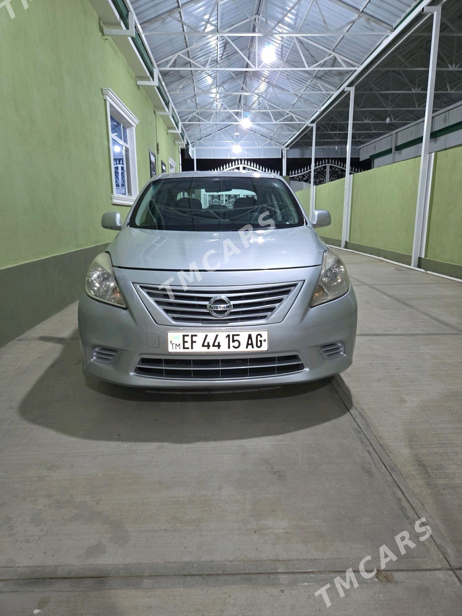 Nissan Versa 2011 - 104 000 TMT - Ашхабад - img 3