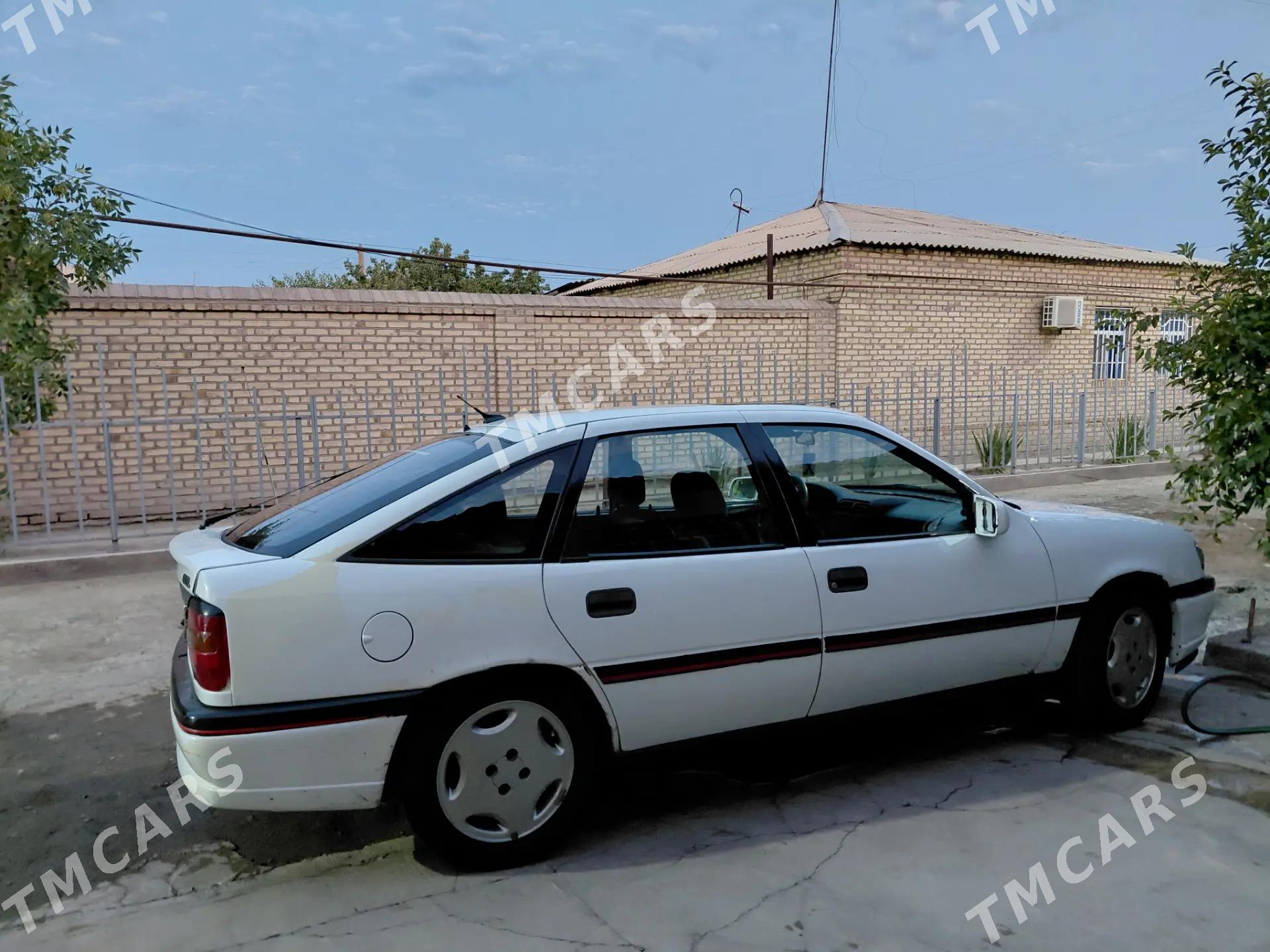 Opel Vectra 1994 - 35 000 TMT - Дашогуз - img 5