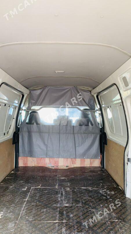 Toyota Hiace 2015 - 395 000 TMT - Mary - img 2