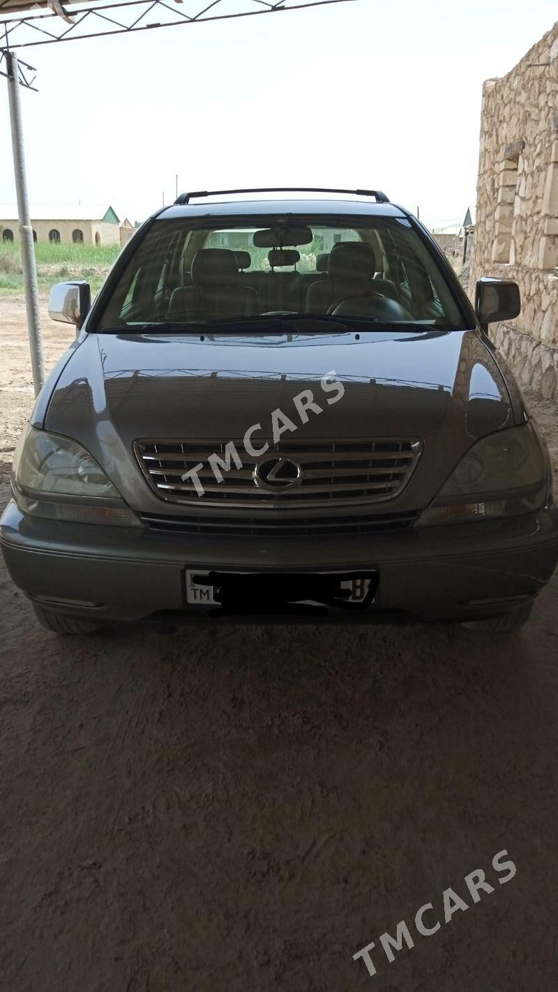 Lexus RX 300 2002 - 220 000 TMT - Kerki - img 10