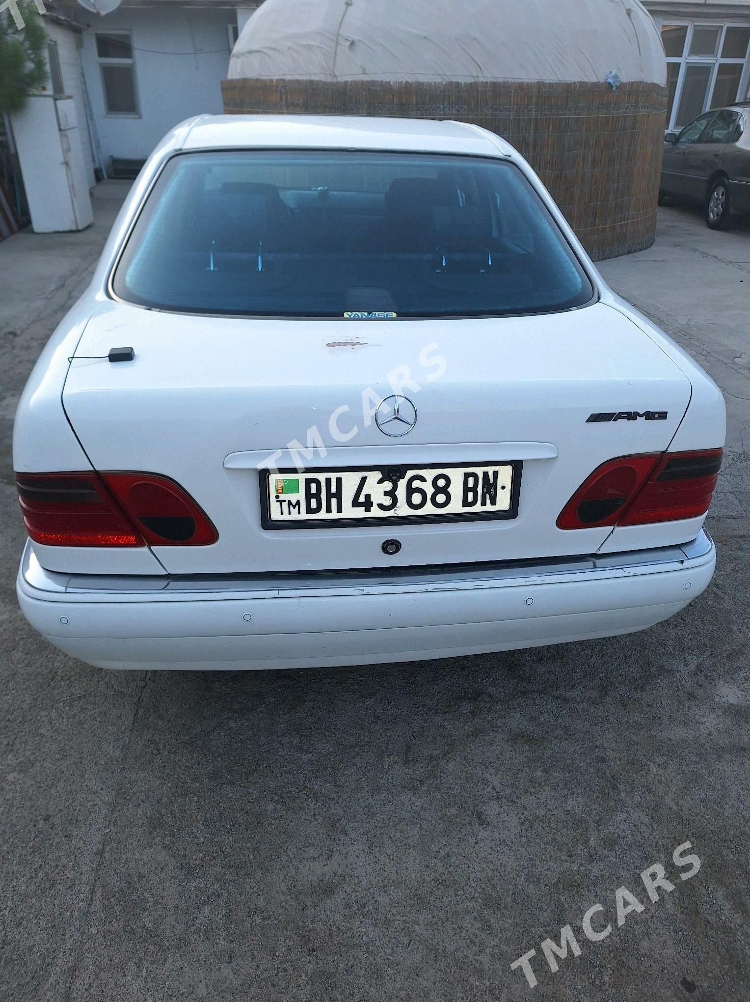 Mercedes-Benz C320 1999 - 85 000 TMT - Джебел - img 2