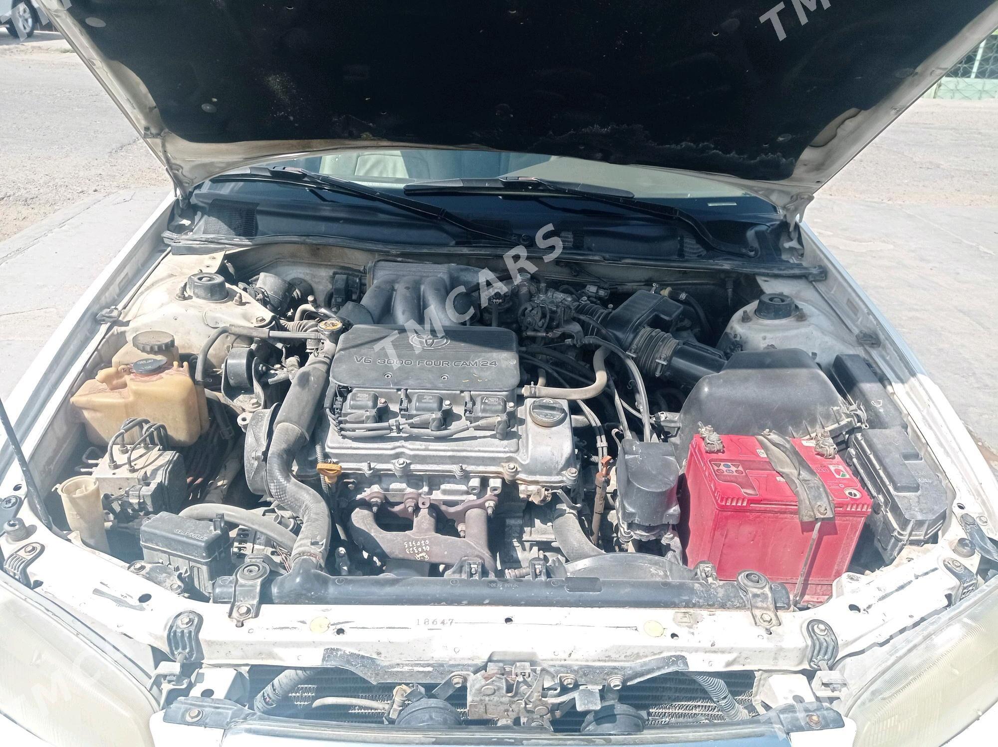 Toyota Camry 1997 - 132 000 TMT - Ёлётен - img 4