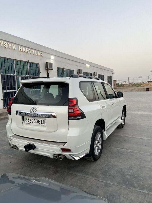 Toyota Land Cruiser Prado 2011 - 500 000 TMT - Dänew - img 7