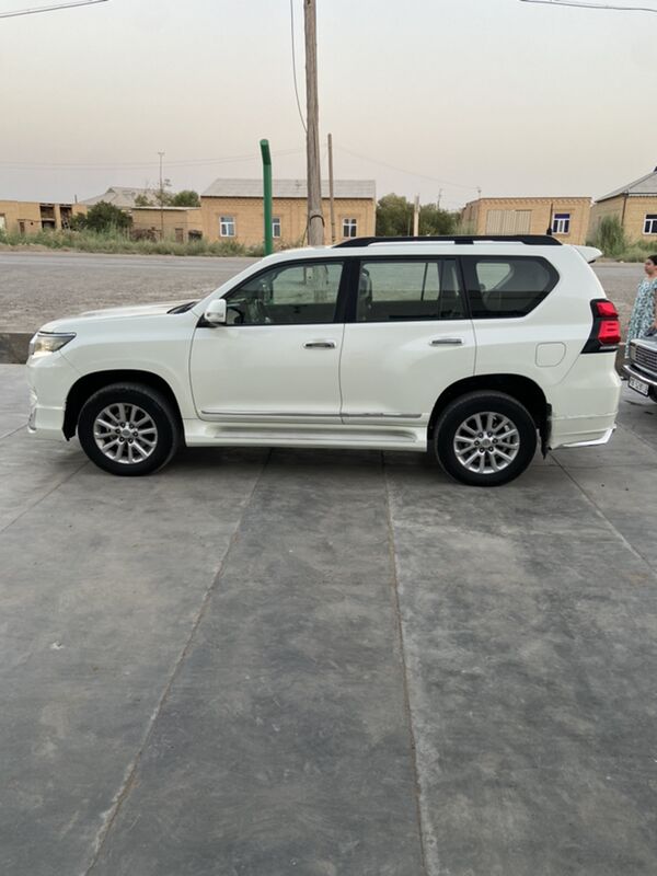 Toyota Land Cruiser Prado 2011 - 500 000 TMT - Dänew - img 10