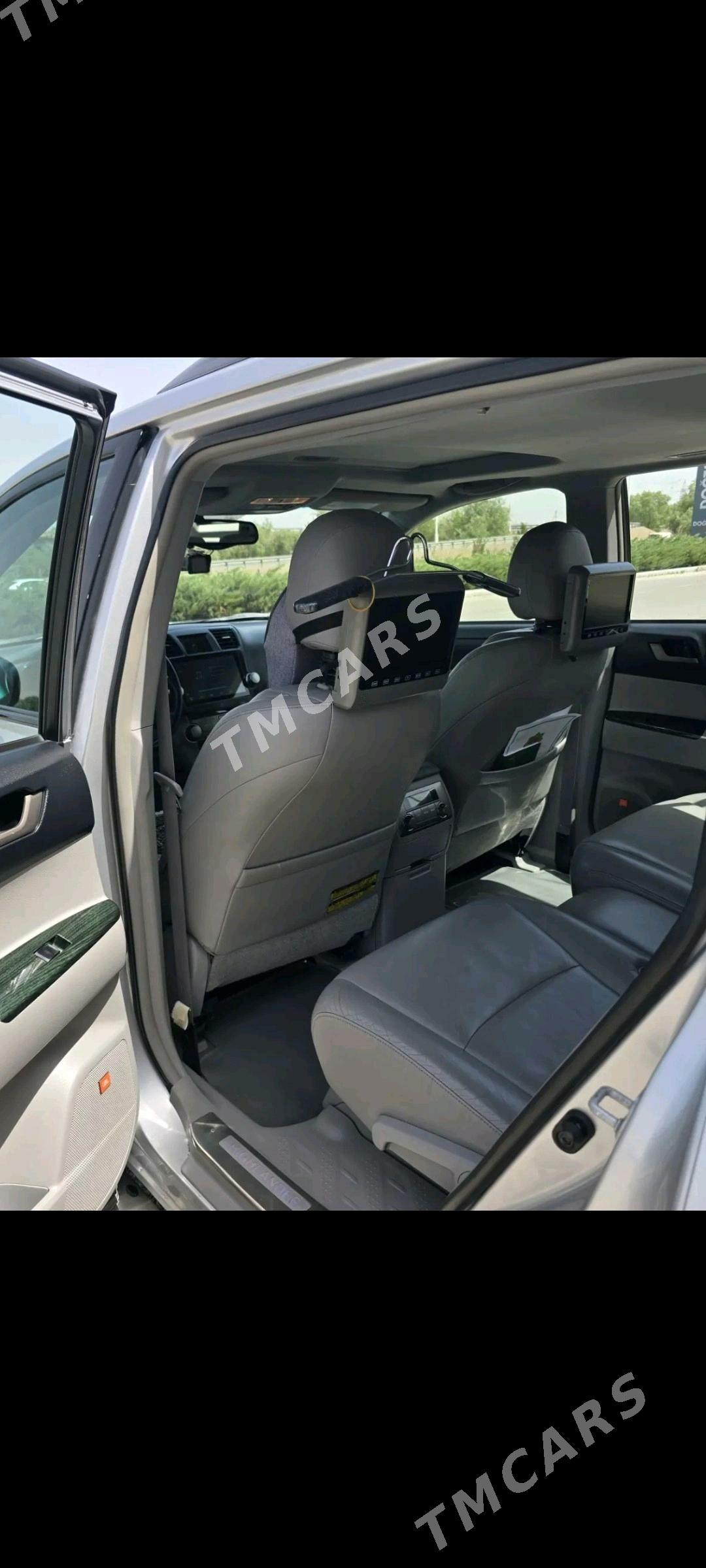 Toyota Highlander 2010 - 315 000 TMT - Туркменабат - img 4