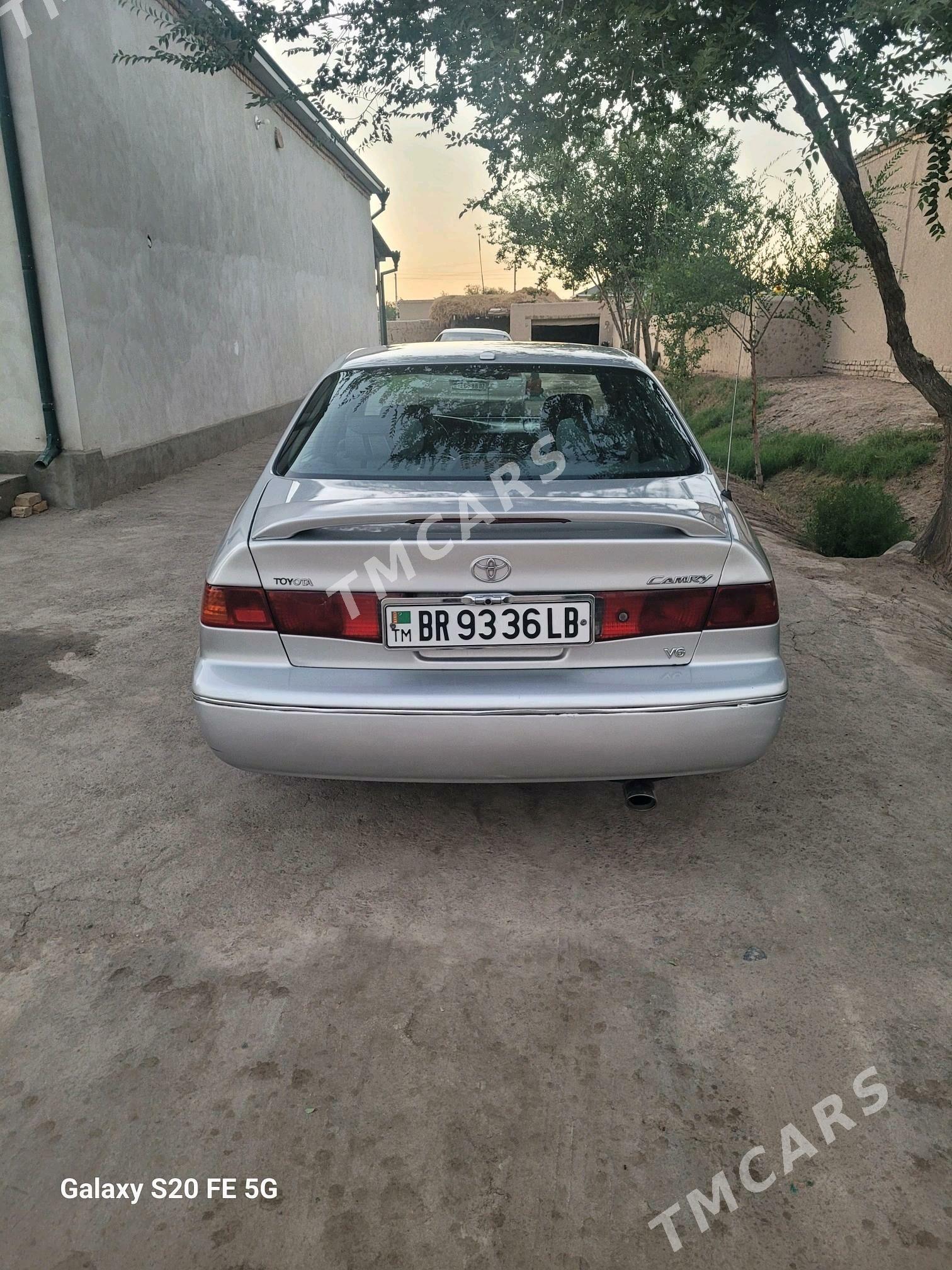 Toyota Camry 2000 - 135 000 TMT - Акдепе - img 6