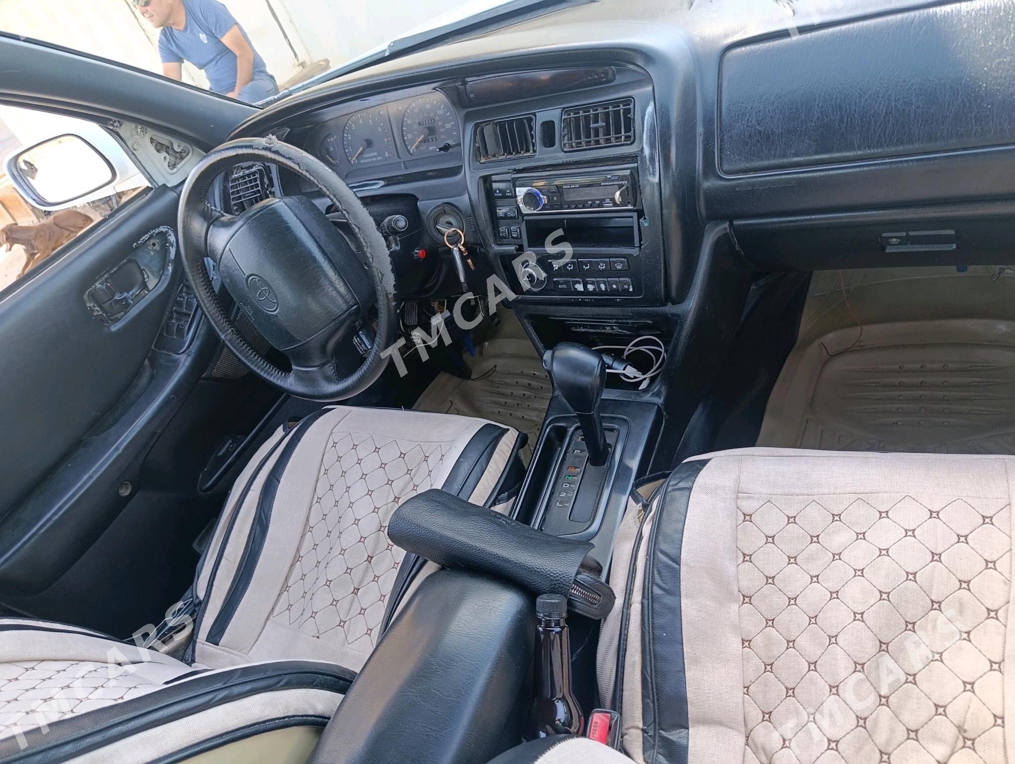Toyota Avalon 1996 - 70 000 TMT - Türkmenabat - img 3