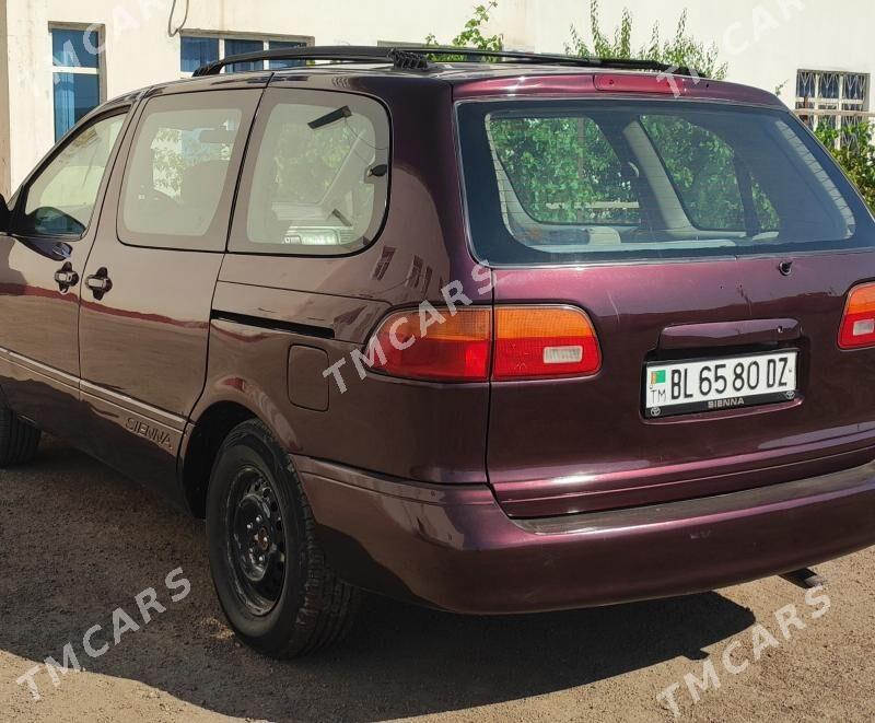 Toyota Sienna 1998 - 125 000 TMT - Daşoguz - img 10