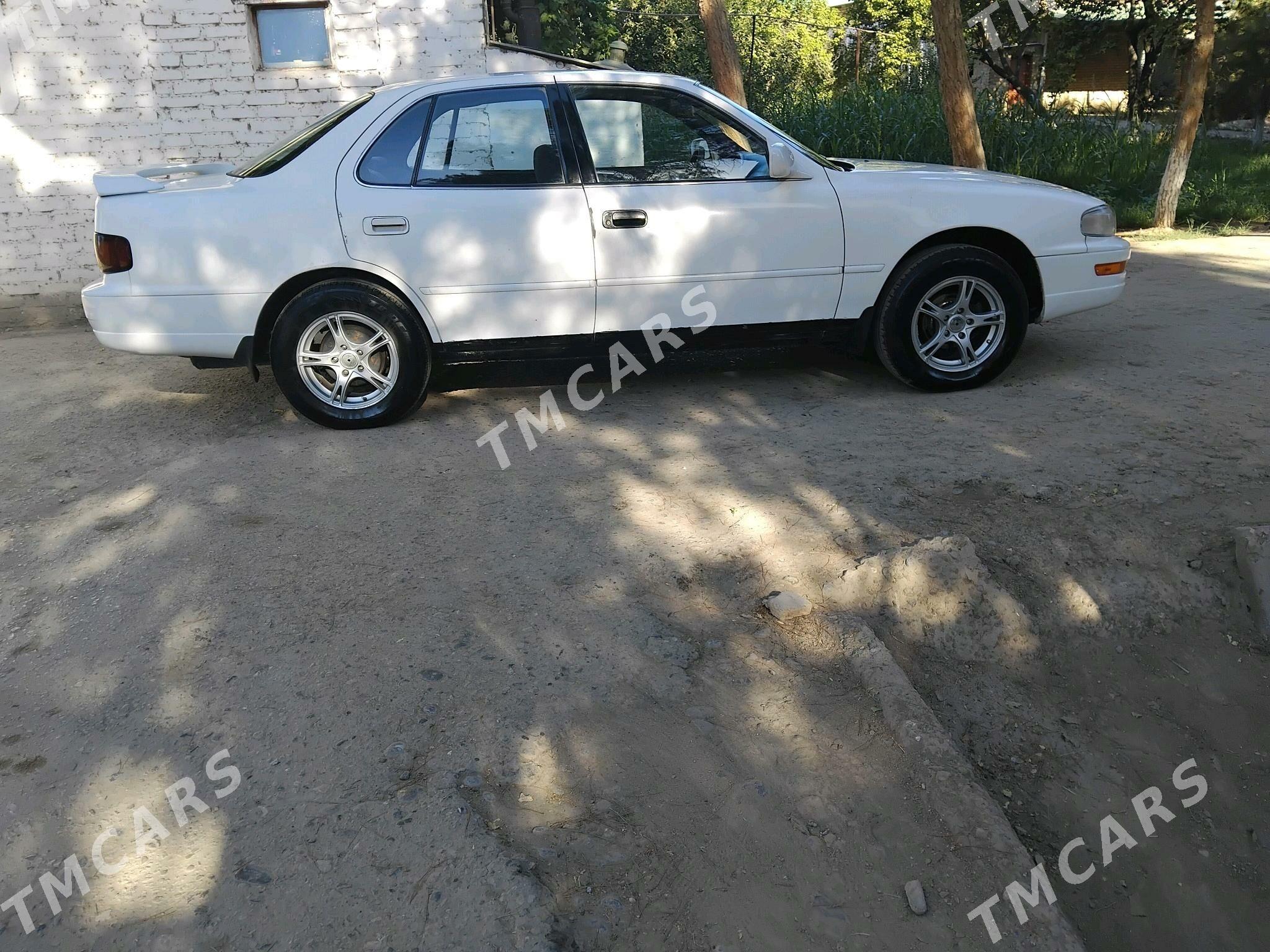 Toyota Camry 1993 - 78 000 TMT - Sakar - img 2