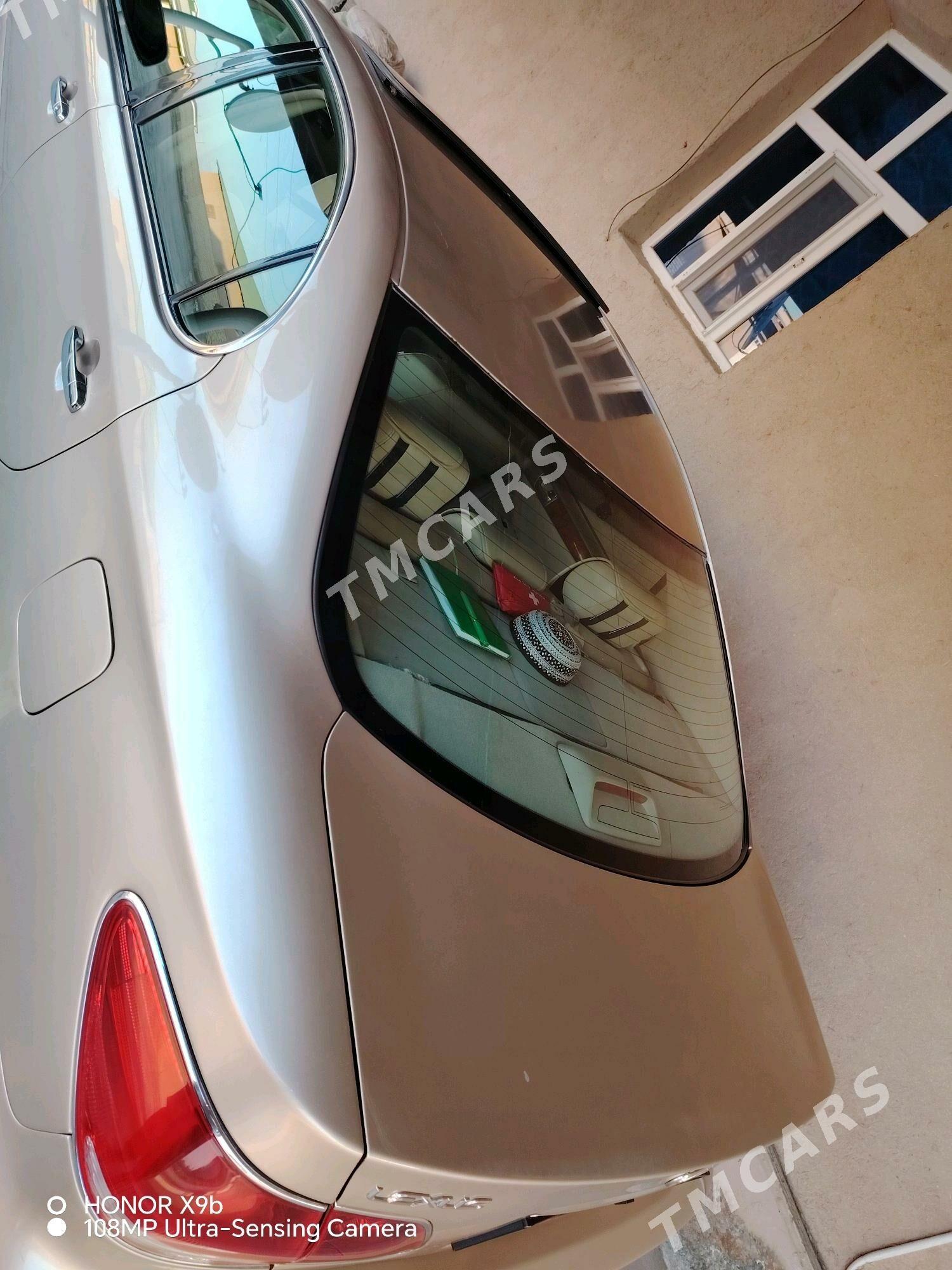 Lexus ES 330 2004 - 200 000 TMT - етр. Туркменбаши - img 2