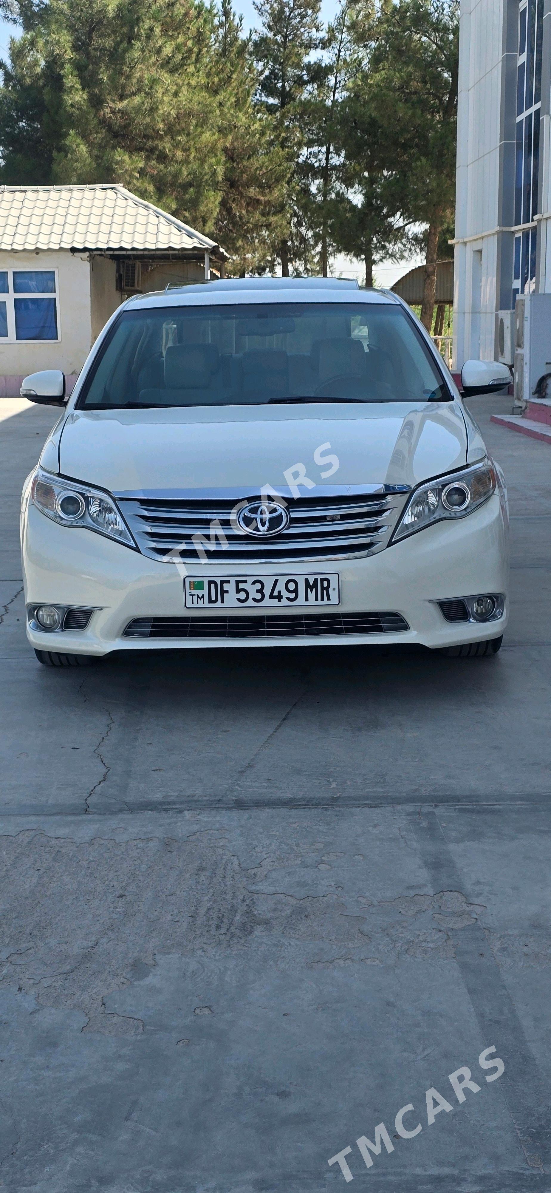 Toyota Avalon 2010 - 270 000 TMT - Векильбазар - img 2