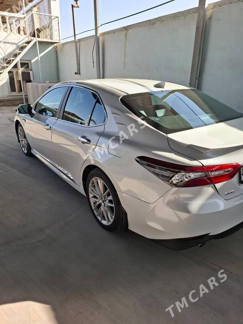 Toyota Camry 2021 - 340 000 TMT - Теджен - img 6