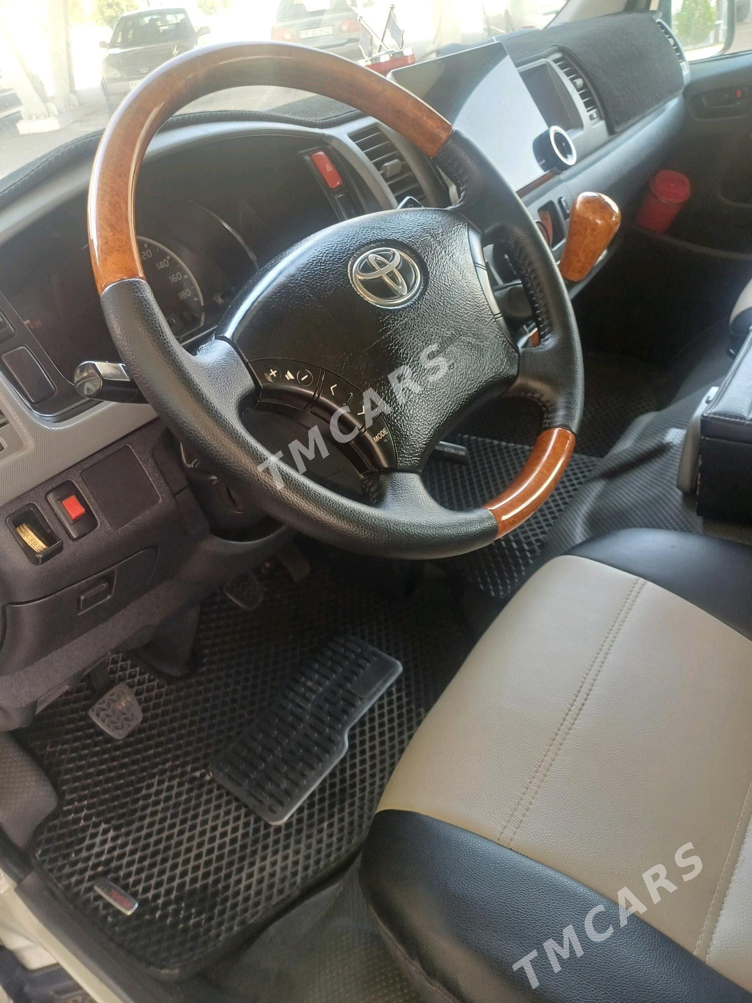 Toyota Hiace 2009 - 460 000 TMT - Balkanabat - img 8