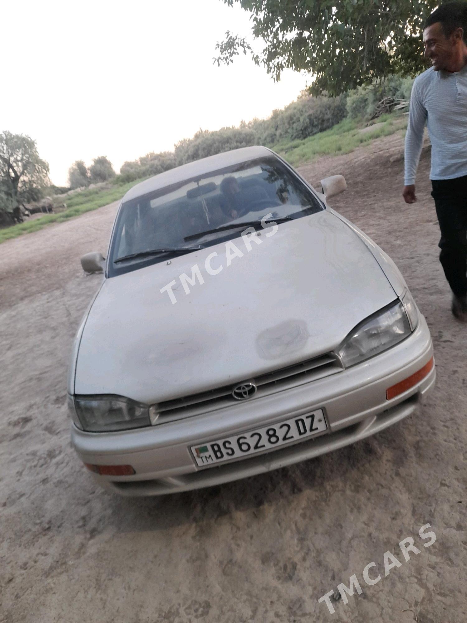 Toyota Camry 1993 - 75 000 TMT - Türkmenbaşy etr. - img 2