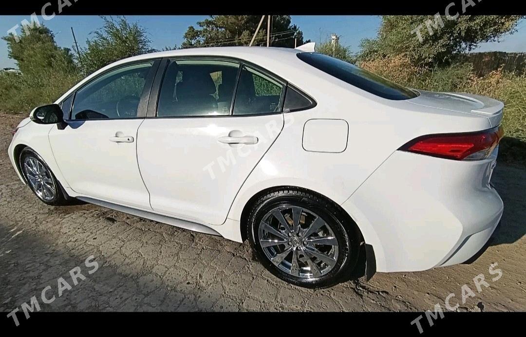 Toyota Corolla 2022 - 265 000 TMT - Туркменабат - img 3