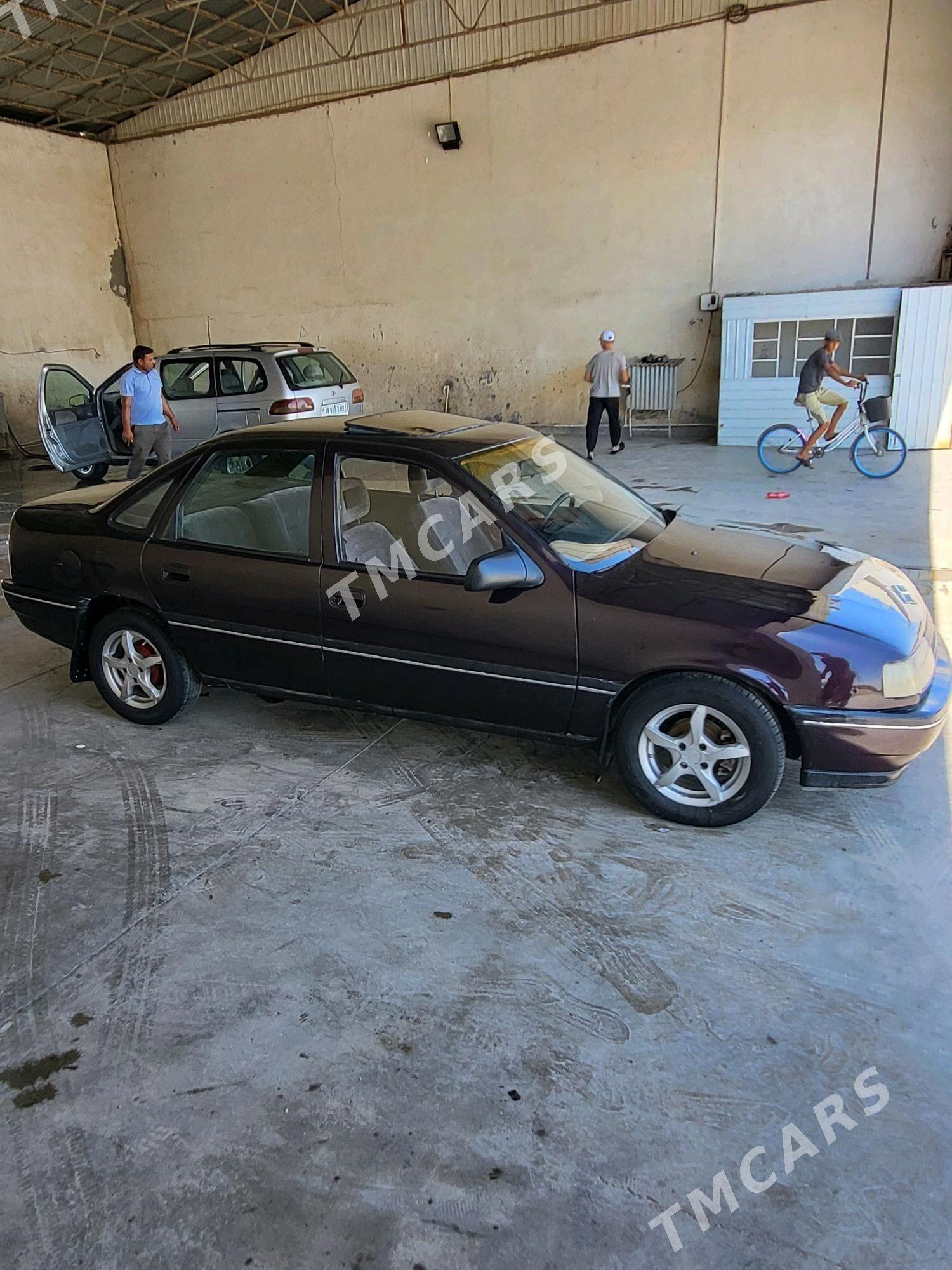 Opel Vectra 1992 - 32 000 TMT - Векильбазар - img 4