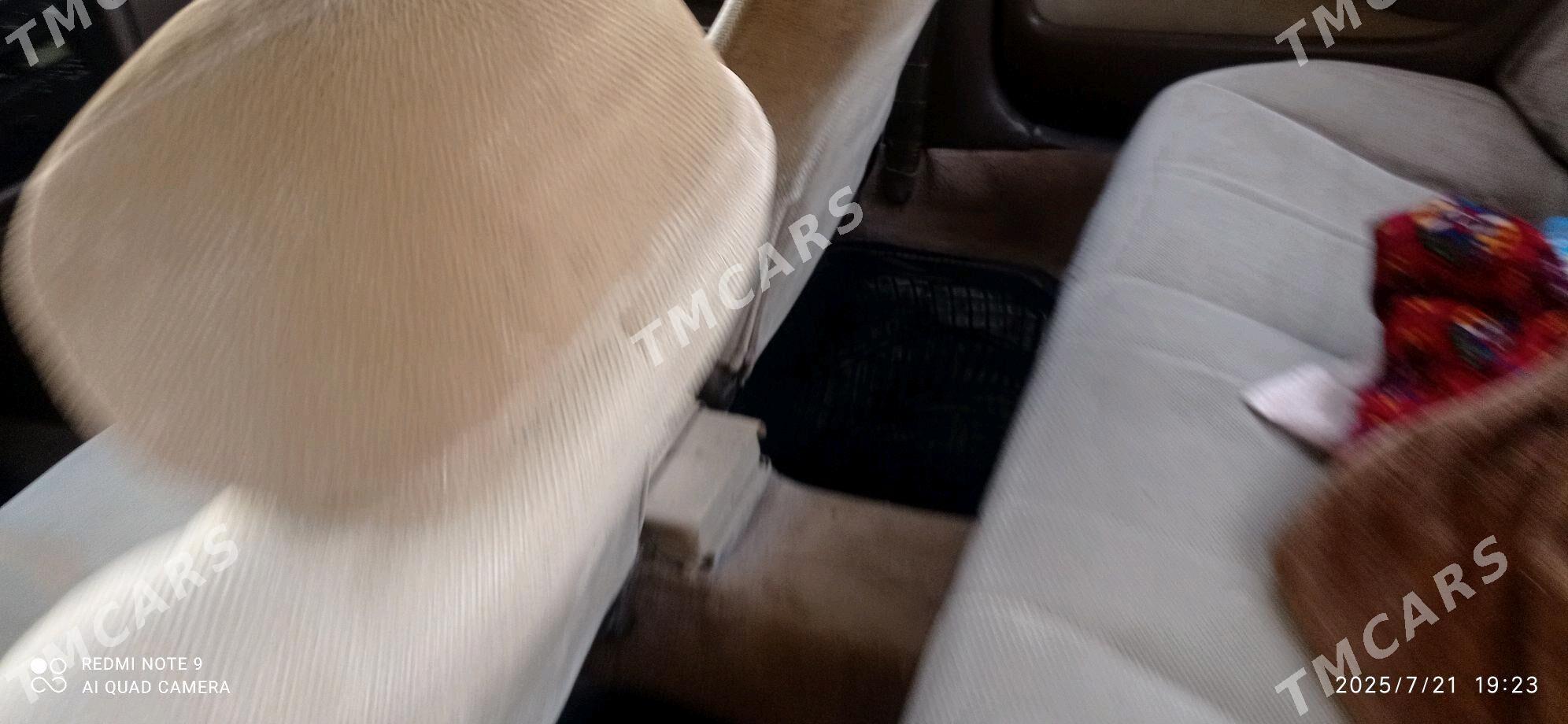 Toyota Camry 1994 - 85 000 TMT - Mary - img 8