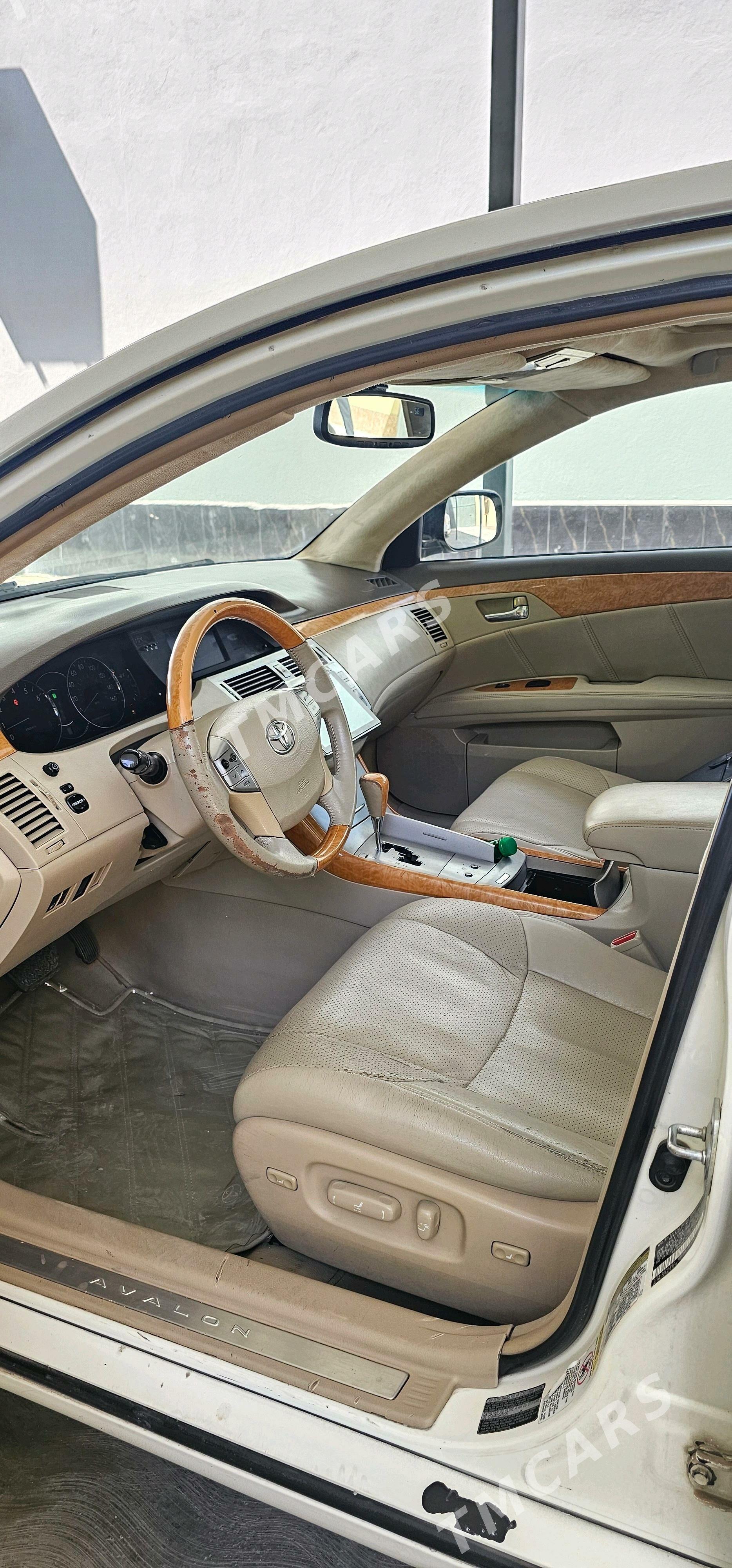 Toyota Avalon 2006 - 170 000 TMT - Мары - img 7