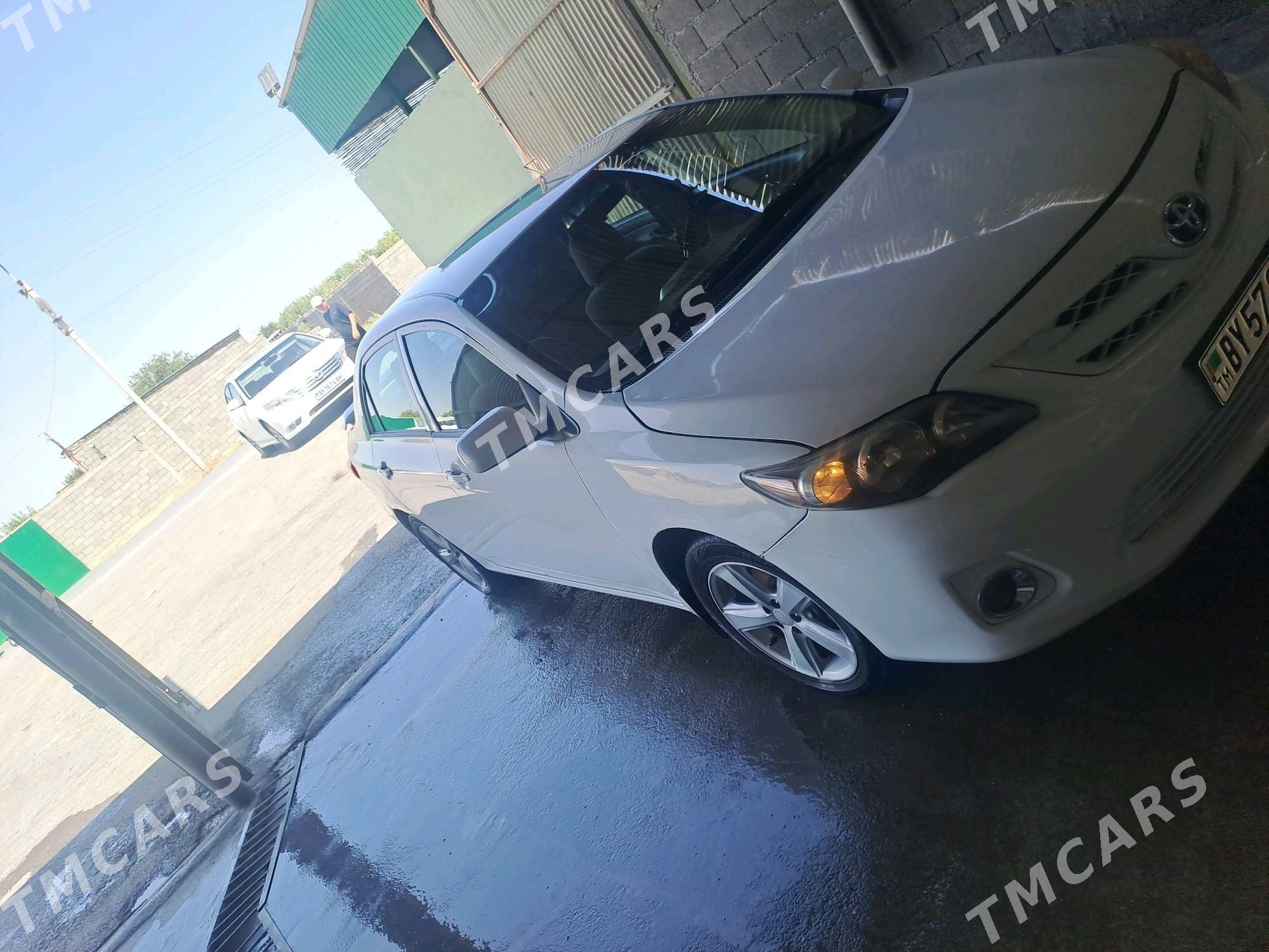 Toyota Corolla 2011 - 125 000 TMT - Гёкдепе - img 3