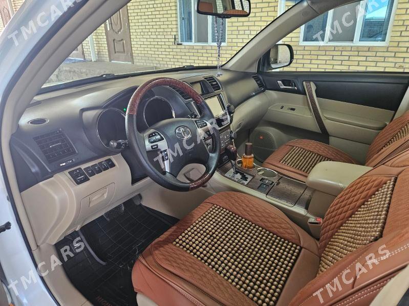 Toyota Highlander 2013 - 395 000 TMT - Mary - img 4