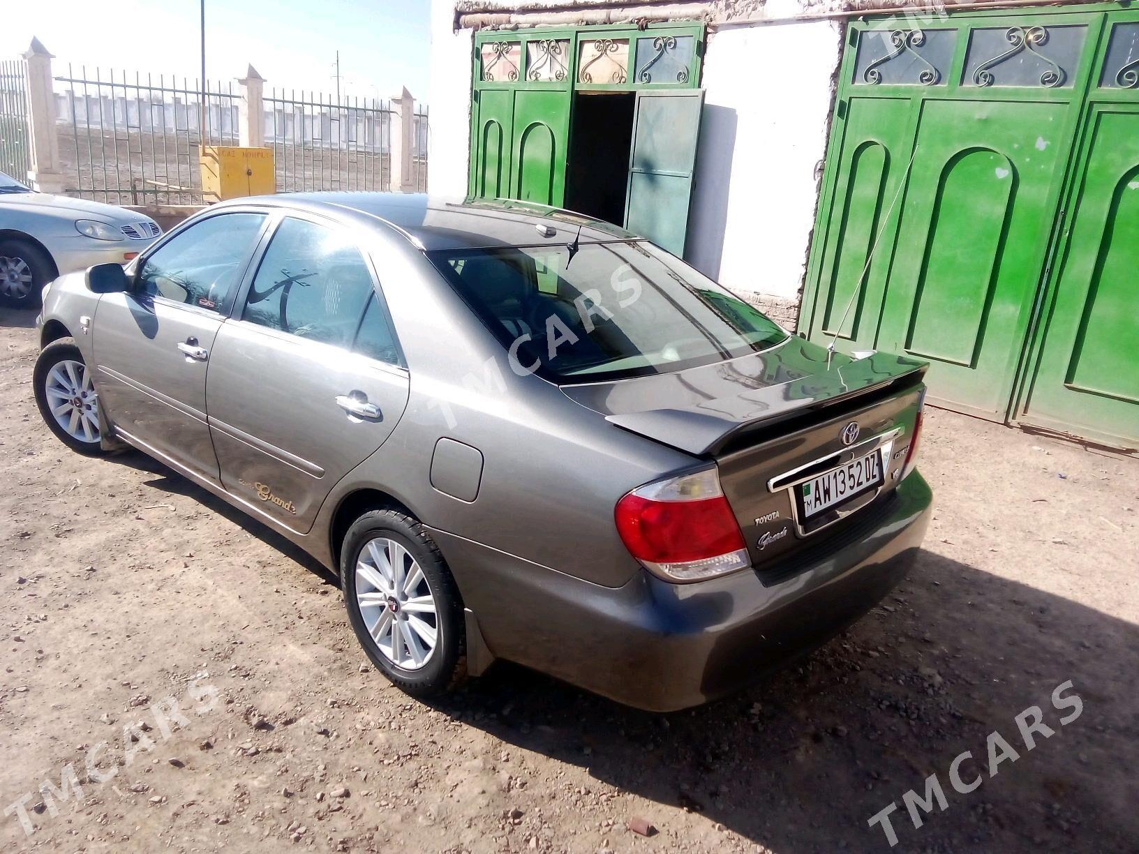 Toyota Camry 2005 - 152 000 TMT - Köneürgenç - img 3