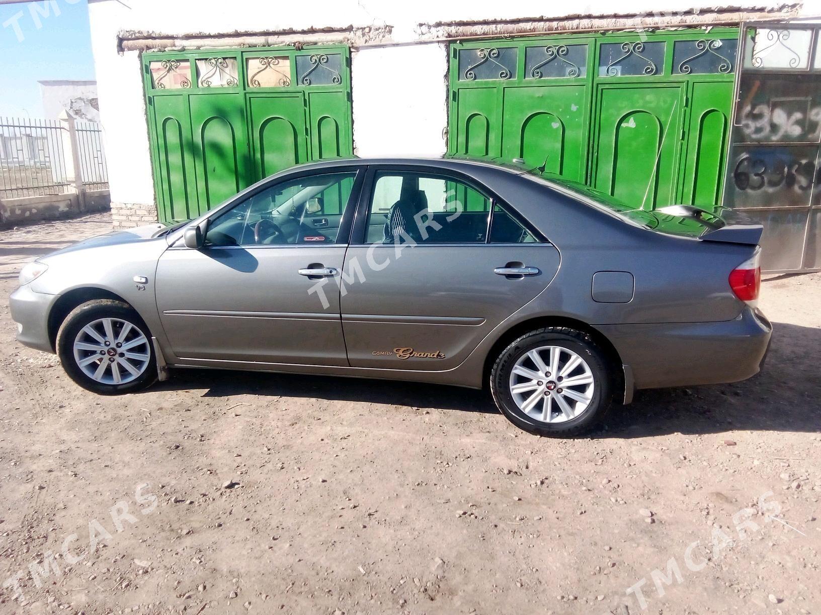 Toyota Camry 2005 - 152 000 TMT - Köneürgenç - img 4