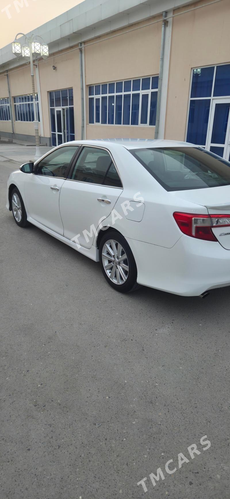 Toyota Camry 2012 - 210 000 TMT - Гёкдепе - img 5