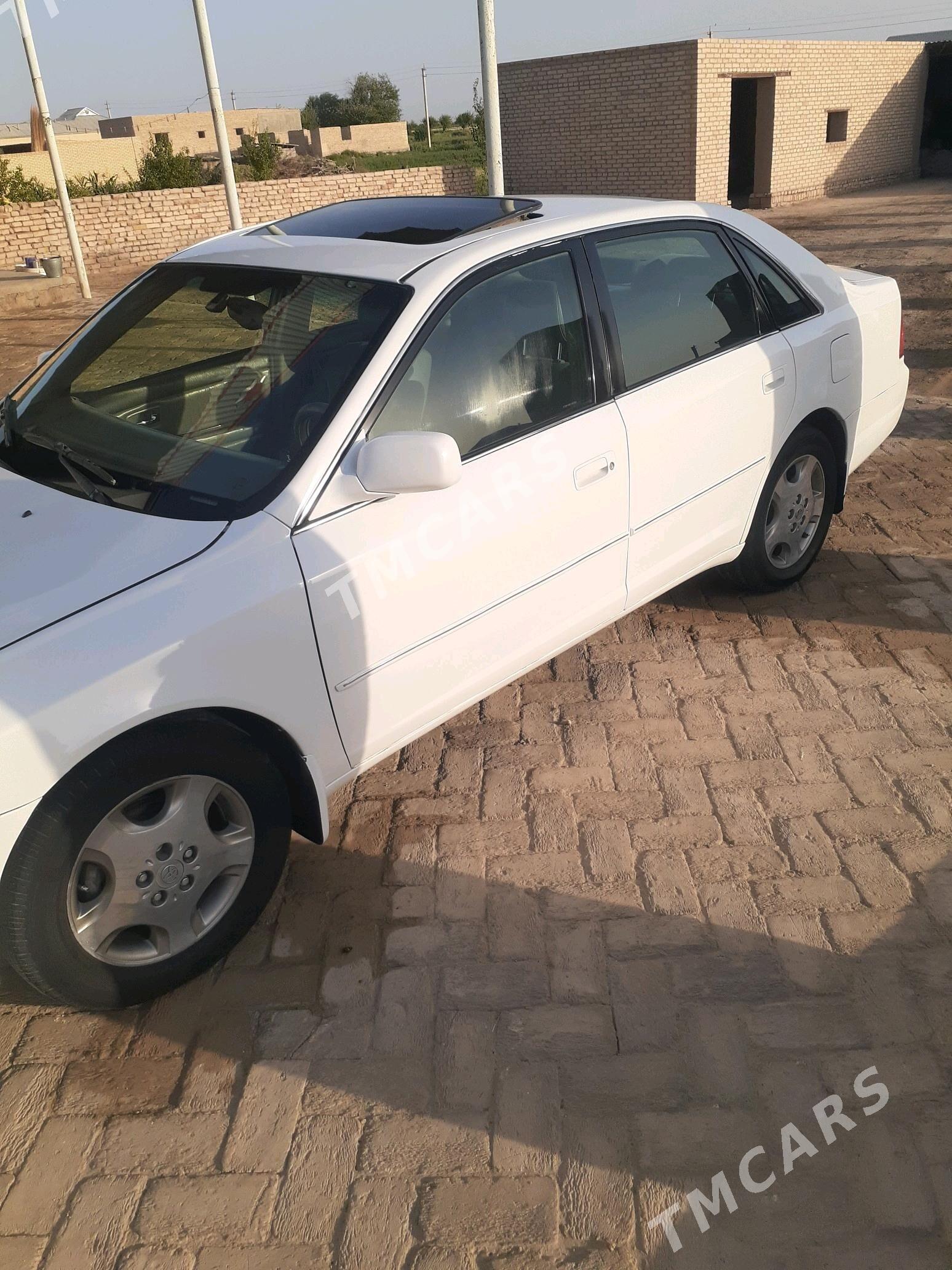 Toyota Avalon 2000 - 139 000 TMT - Murgap - img 2