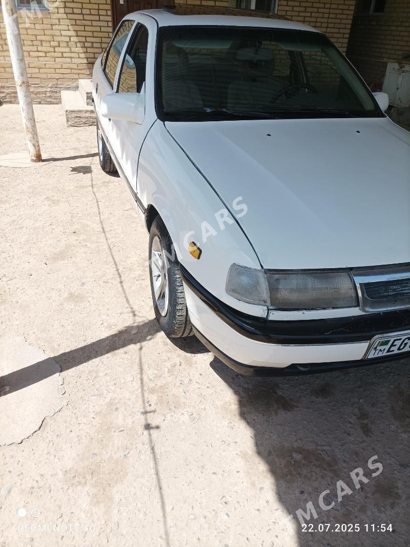 Opel Vectra 1993 - 35 000 TMT - Мары - img 5