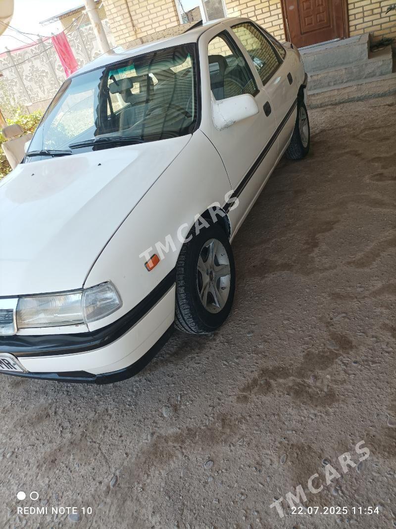 Opel Vectra 1993 - 35 000 TMT - Мары - img 7