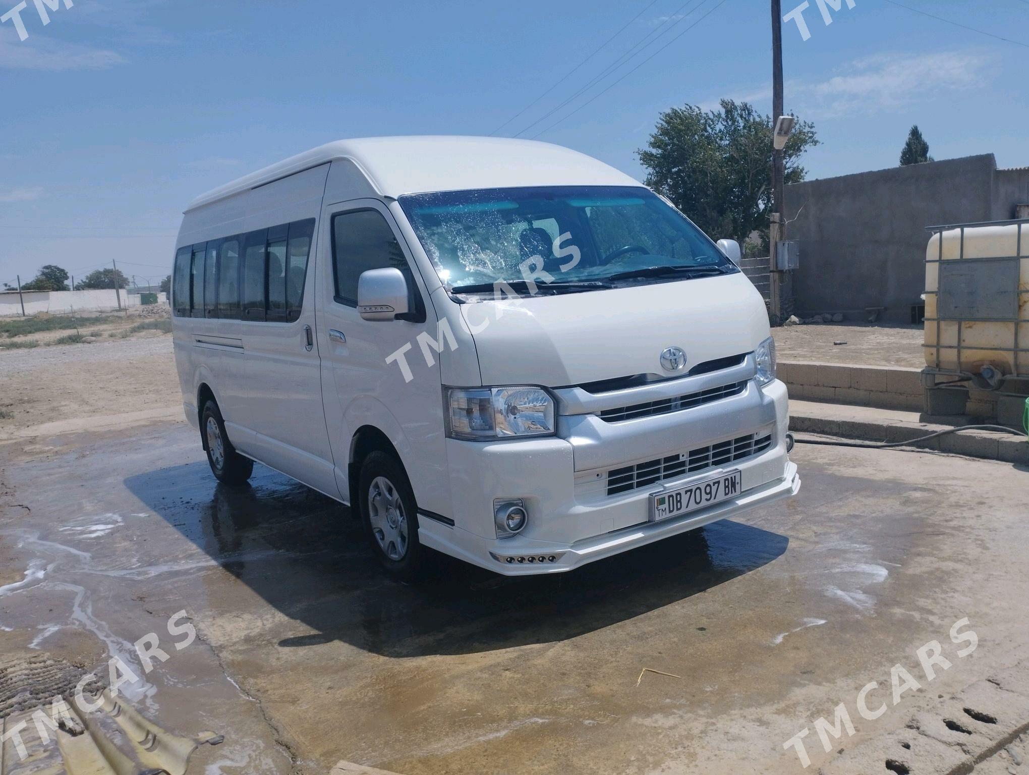 Toyota Hiace 2013 - 460 000 TMT - Балканабат - img 5