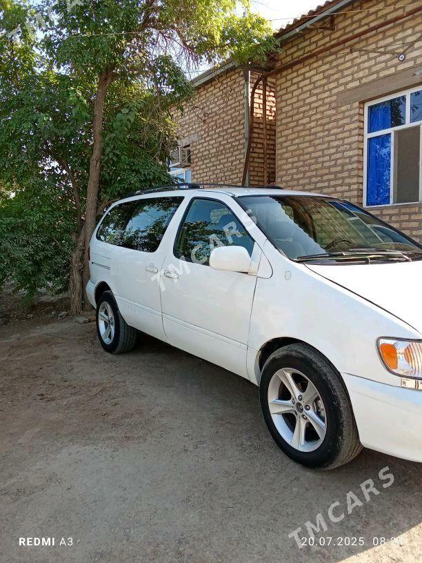 Toyota Sienna 2000 - 150 000 TMT - Babadaýhan - img 3