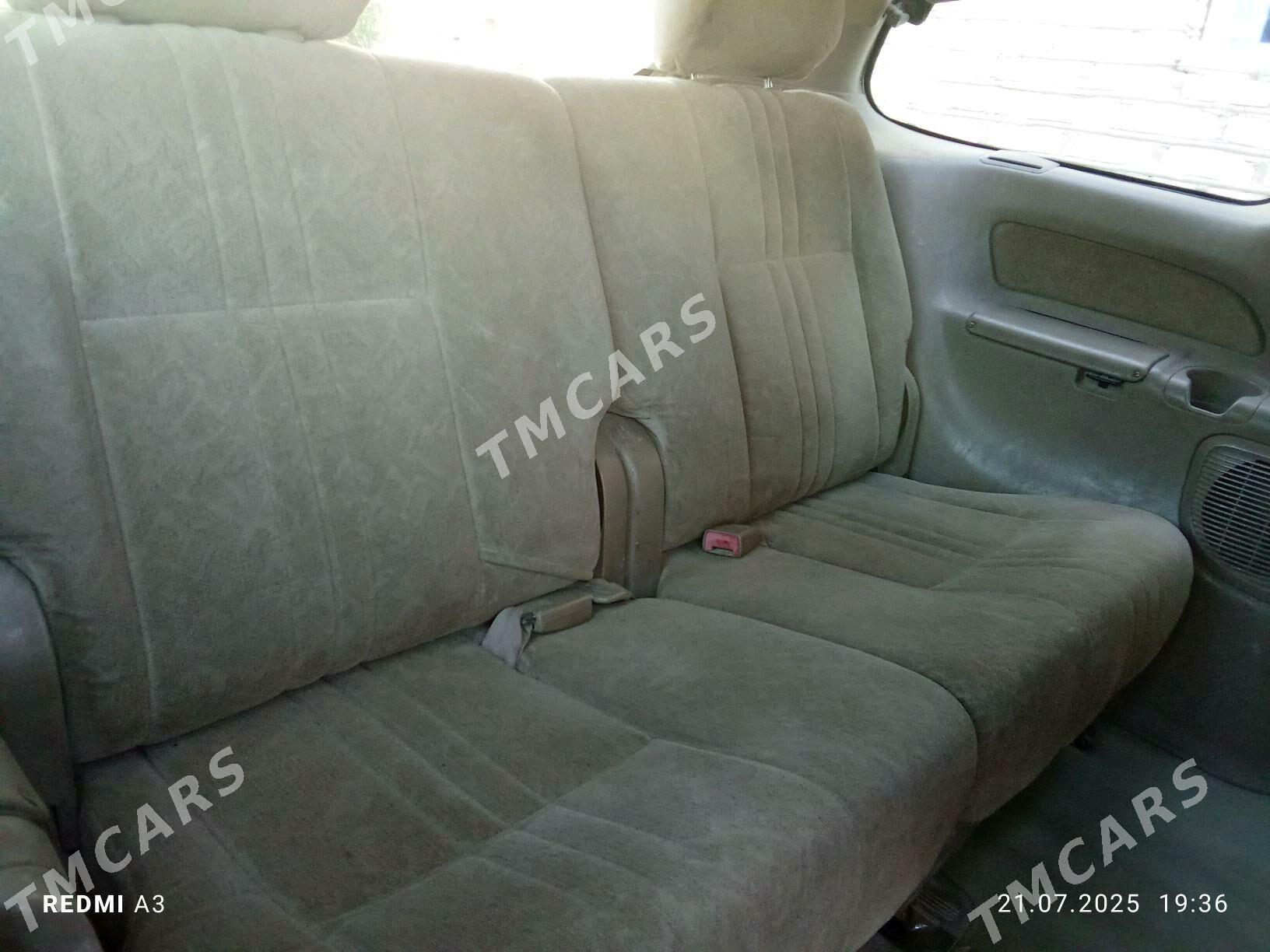 Toyota Sienna 2000 - 150 000 TMT - Babadaýhan - img 6