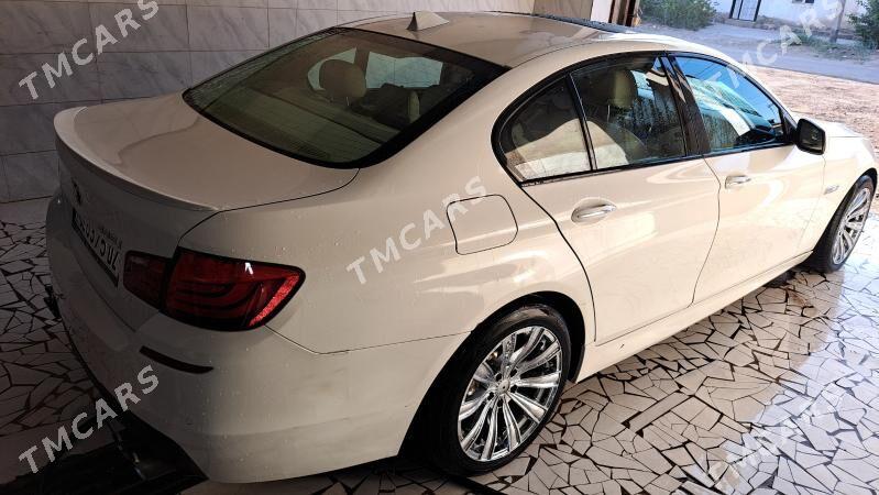 BMW 535 2011 - 280 000 TMT - Daşoguz - img 4