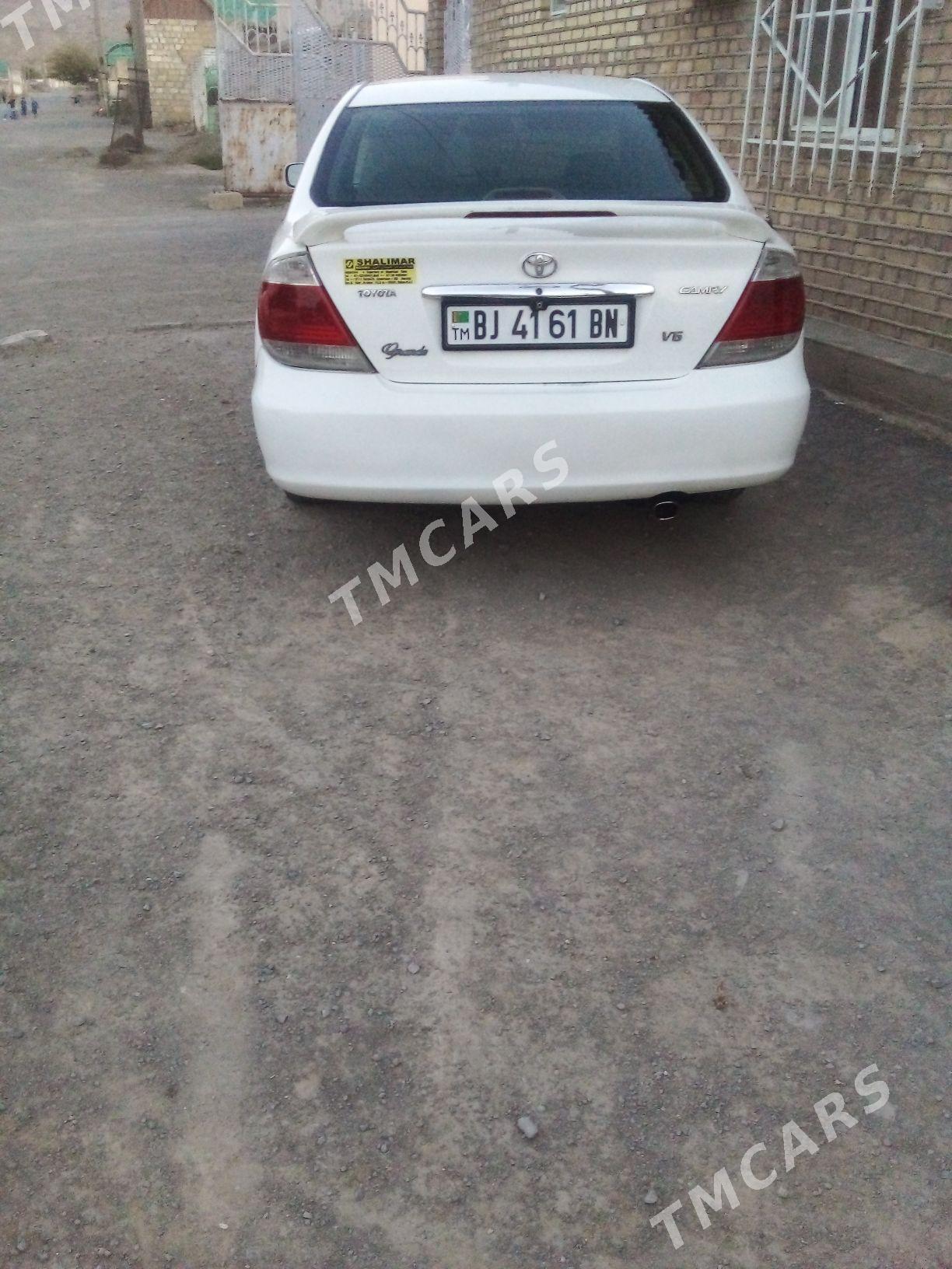 Toyota Camry 2004 - 140 000 TMT - Bereket - img 3