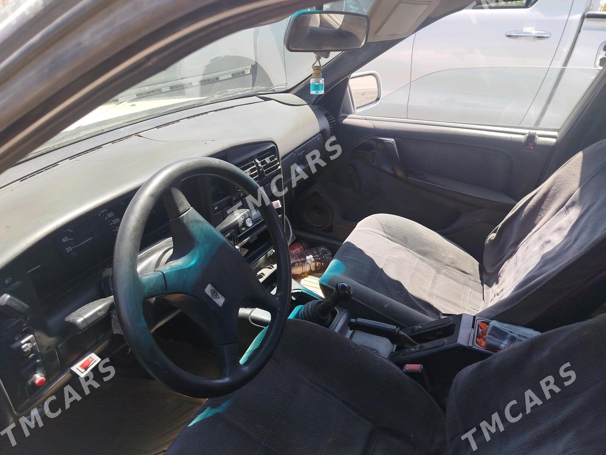 Opel Omega 1991 - 20 000 TMT - Jebel - img 4