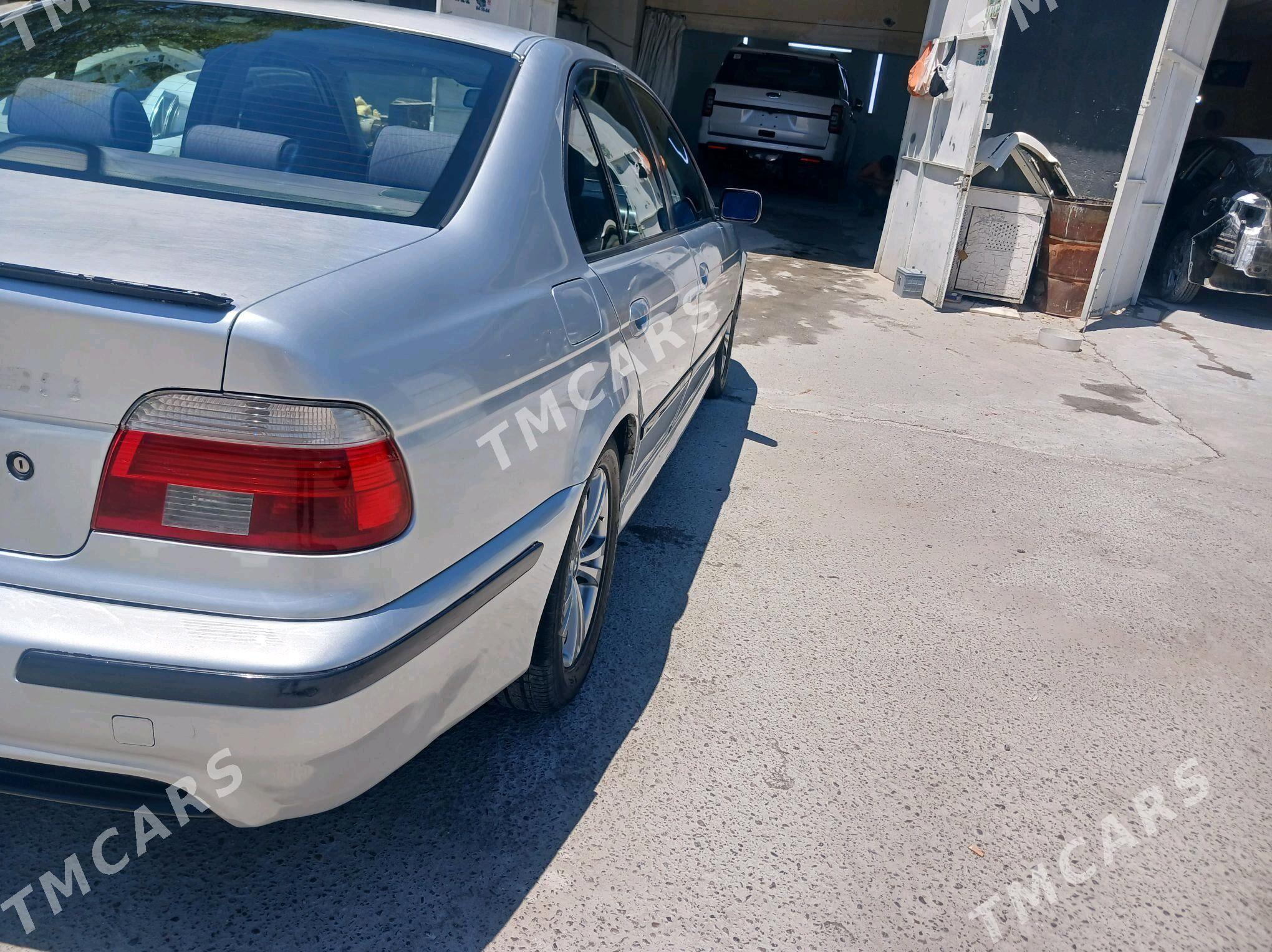 BMW E39 2000 - 90 000 TMT - Ашхабад - img 3