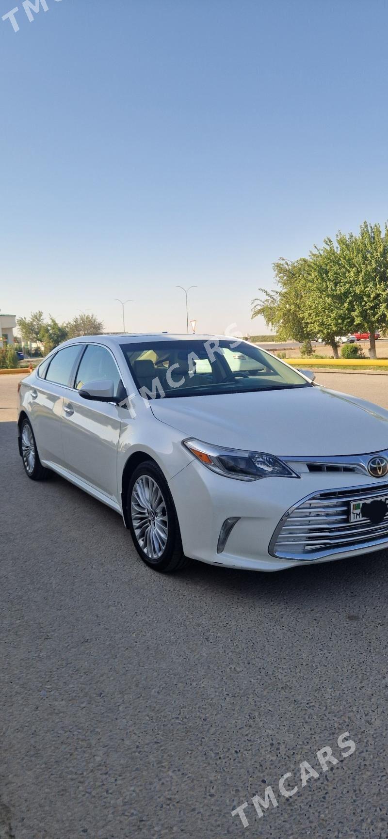 Toyota Avalon 2018 - 390 000 TMT - Теджен - img 4
