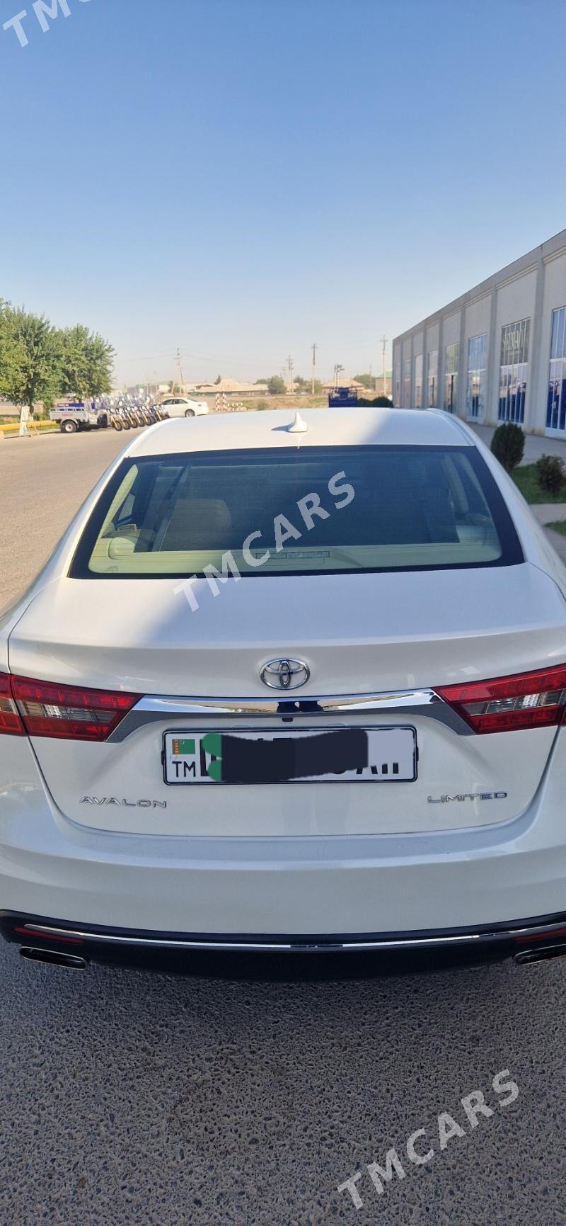 Toyota Avalon 2018 - 390 000 TMT - Теджен - img 3