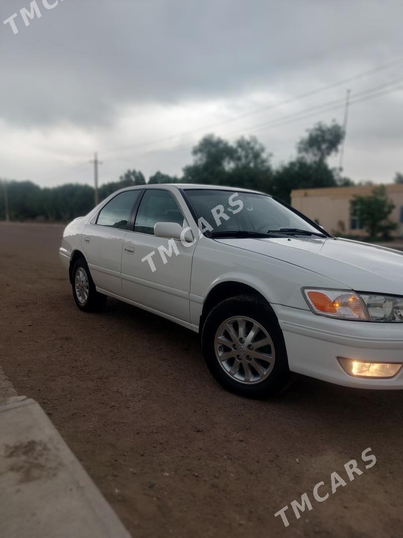 Toyota Camry 2000 - 150 000 TMT - Кёнеургенч - img 3