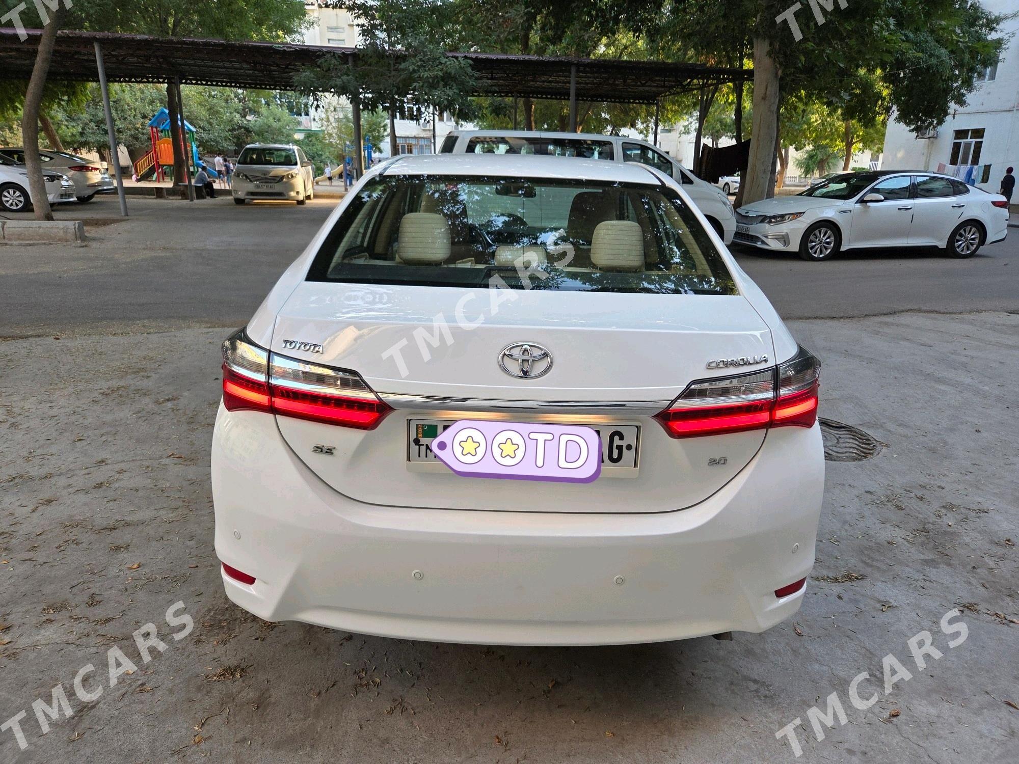 Toyota Corolla 2018 - 264 000 TMT - Ашхабад - img 3