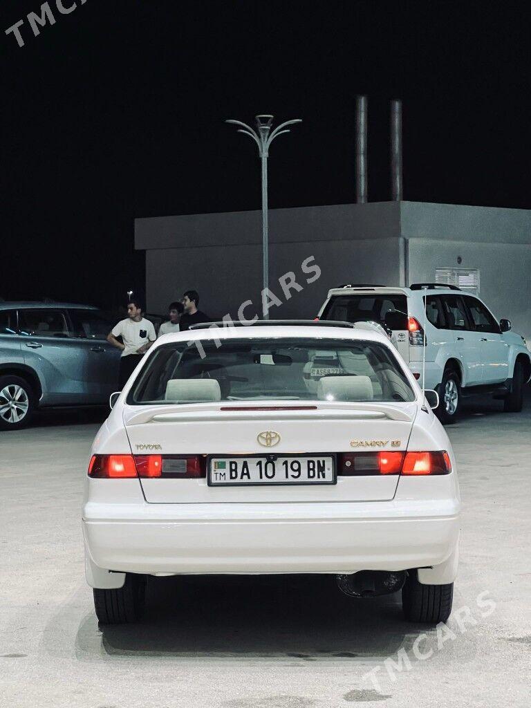 Toyota Camry 1997 - 133 000 TMT - Балканабат - img 2