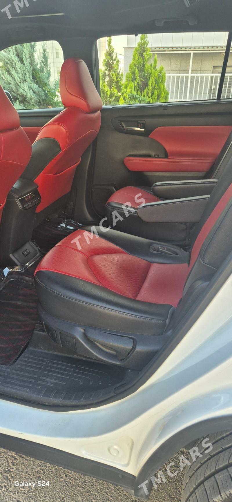 Toyota Highlander 2021 - 495 000 TMT - Aşgabat - img 5